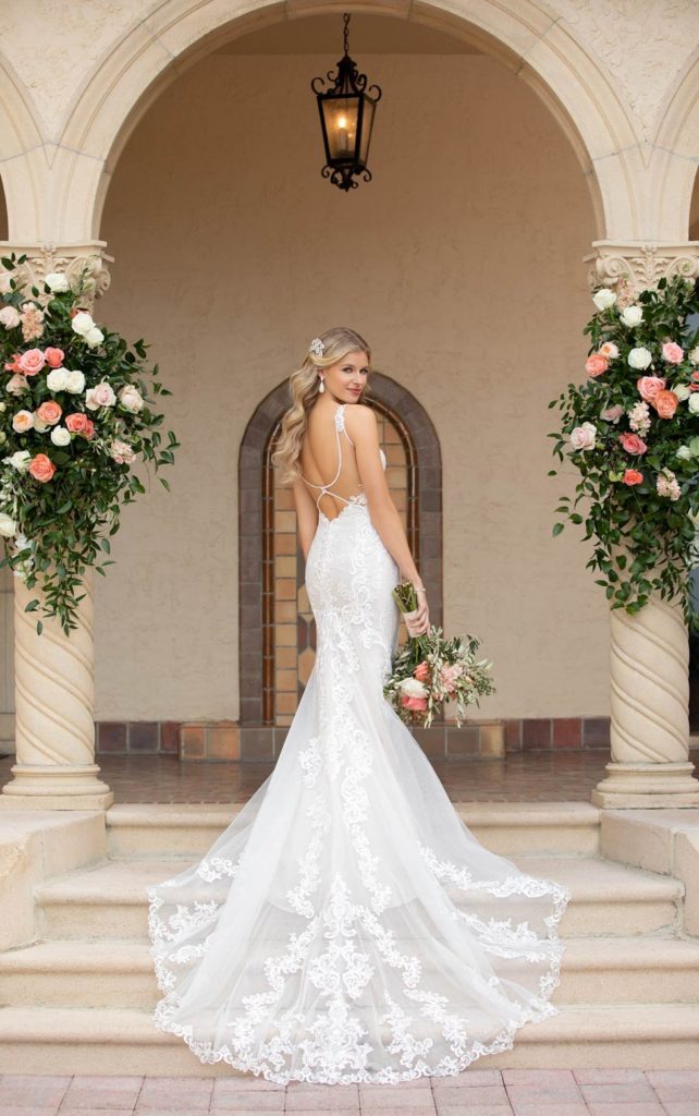 Brautkleider tiefer Rücken - Hochzeitshaus Niedersachsen